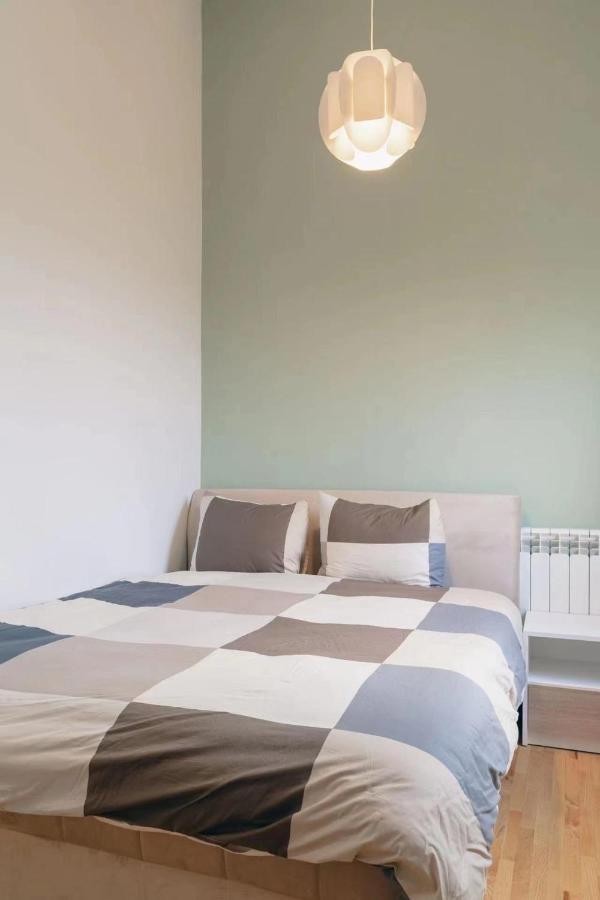 Airmi Hotel Surčin Extérieur photo
