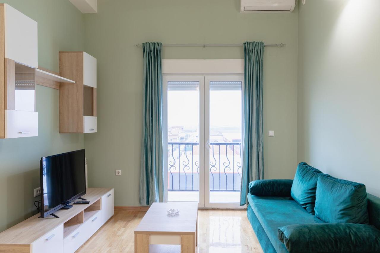 Airmi Hotel Surčin Extérieur photo